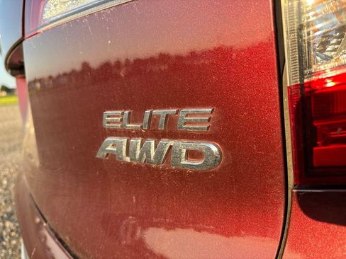 Used 2022 Honda Pilot Elite image 3