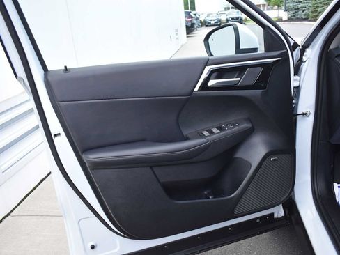 Used 2026 Mitsubishi Outlander SE AWD/4WD image 13