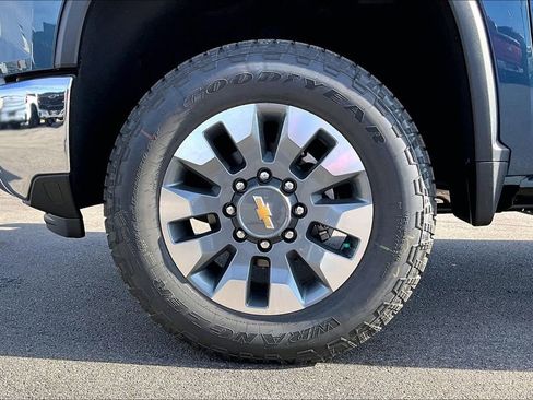 New 2026 Chevrolet Silverado 2500 LT w/ Texas Edition image 12