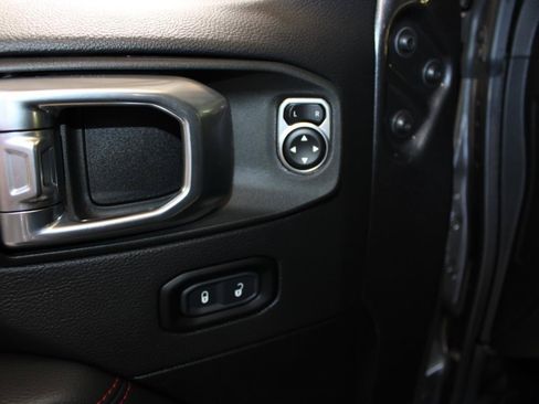 Used 2023 Jeep Gladiator Rubicon w/ Cold Weather Group AWD/4WD image 51