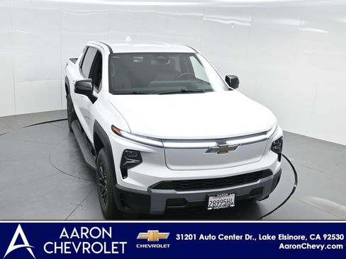 New 2026 Chevrolet Silverado EV LT image 49