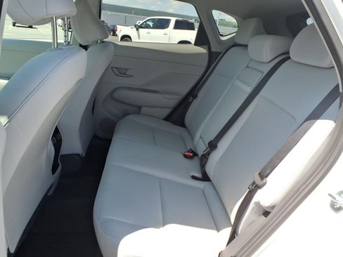 Used 2024 Hyundai Kona SEL w/ Convenience Package FWD image 12