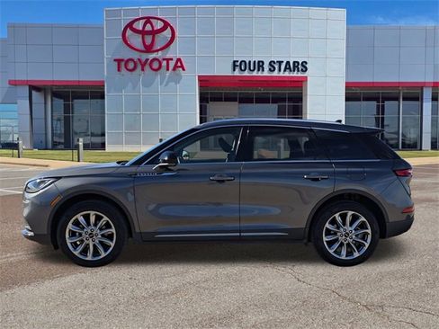 Used 2022 Lincoln Corsair FWD w/ Premium Package image 1