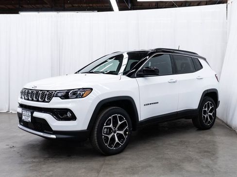 New 2026 Jeep Compass Limited image 3