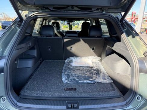 New 2026 Volkswagen Tiguan SE R-Line AWD/4WD image 16