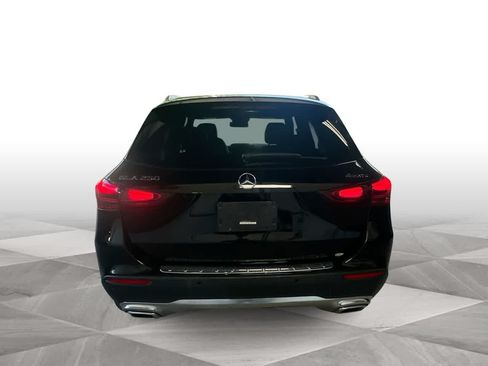 Used 2025 Mercedes-Benz GLA 250 4MATIC image 7