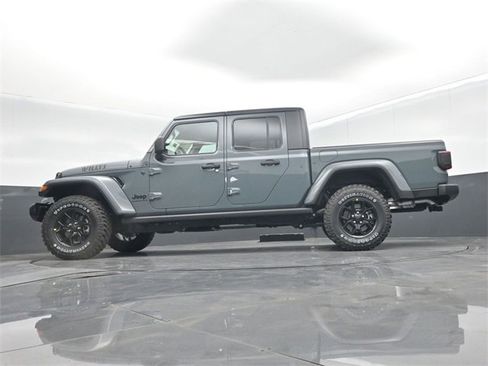 New 2026 Jeep Gladiator Willys image 44