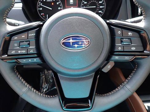 Used 2025 Subaru Forester Touring AWD/4WD image 19