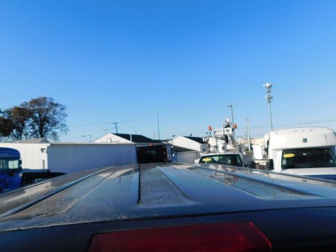 Used 2017 Chevrolet Express 3500 LT w/ LT Preferred Equipment Group image 33