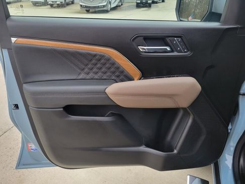 New 2026 GMC Canyon Denali image 21