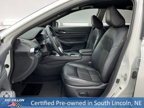 Used 2022 Nissan Altima 2.5 SR image 17