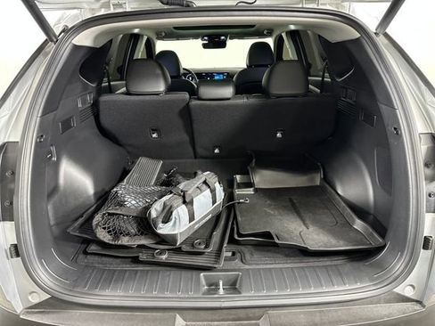 Used 2025 Hyundai Tucson Limited image 25
