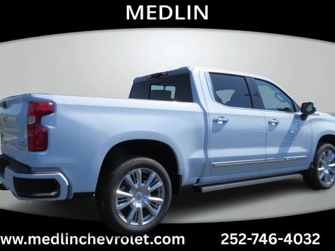 New 2026 Chevrolet Silverado 1500 High Country AWD/4WD image 7