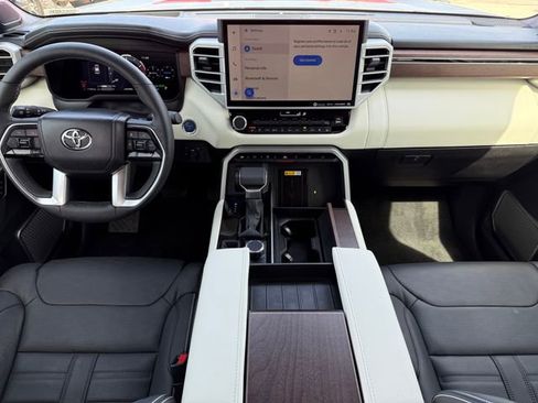 Used 2024 Toyota Sequoia Capstone image 23