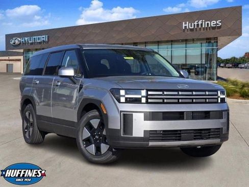 New 2026 Hyundai Santa Fe SE image 1