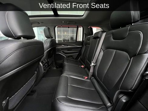 Used 2024 Jeep Grand Cherokee Limited 4xe w/ Luxury Tech Group II image 17