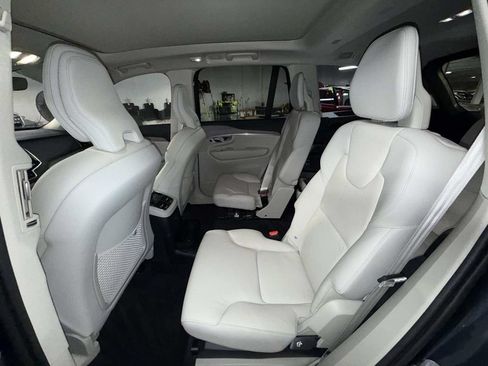 Used 2023 Volvo XC90 T8 Plus w/ Protection Package Premier AWD/4WD image 19