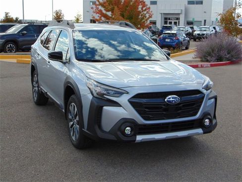 New 2025 Subaru Outback Limited image 9