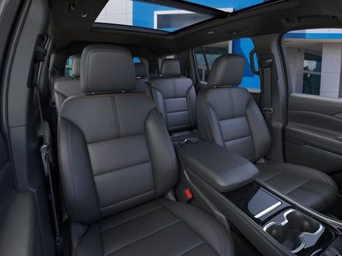 New 2026 Chevrolet Traverse High Country FWD image 17