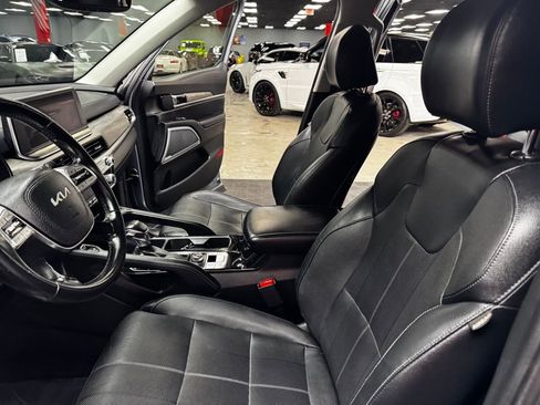 Used 2022 Kia Telluride SX w/ Towing Package image 33