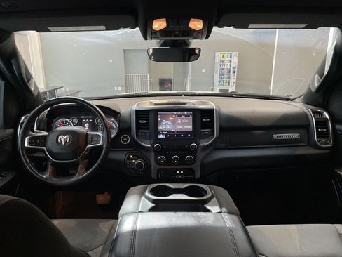 Used 2024 RAM 1500 Big Horn AWD/4WD image 31