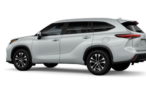 New 2026 Toyota Highlander XLE AWD/4WD image 25