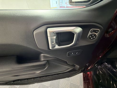 Used 2021 Jeep Wrangler Unlimited Sport image 15