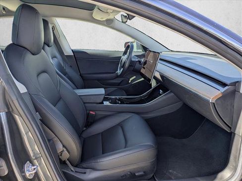 Used 2018 Tesla Model 3 Long Range image 21