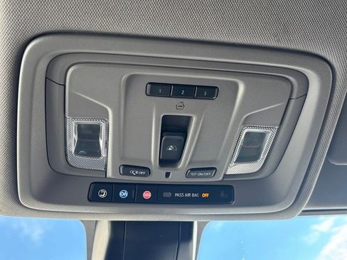 Used 2020 GMC Sierra 1500 SLT w/ SLT Premium Plus Package image 16