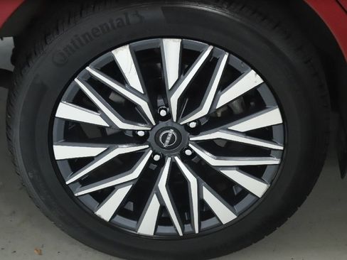 Used 2023 Nissan Altima 2.5 SV AWD/4WD image 12