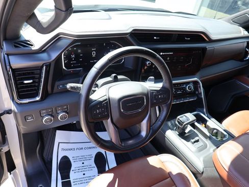 Certified 2026 GMC Sierra 1500 Denali Ultimate AWD/4WD image 28