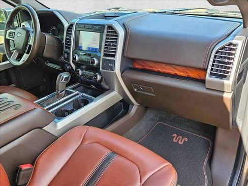 Used 2019 Ford F150 King Ranch w/ Equipment Group 601A Luxury AWD/4WD image 21