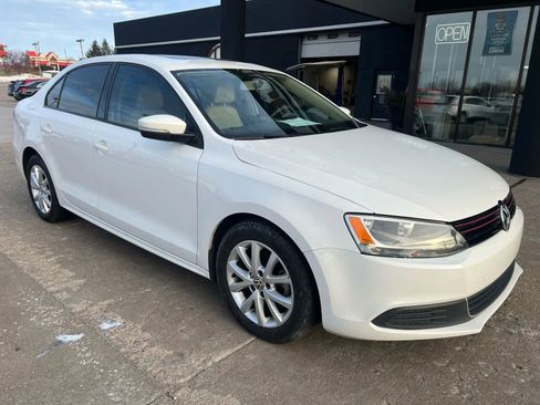 Used 2012 Volkswagen Jetta SE image 10