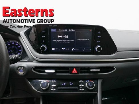 Used 2021 Hyundai Sonata Blue image 11