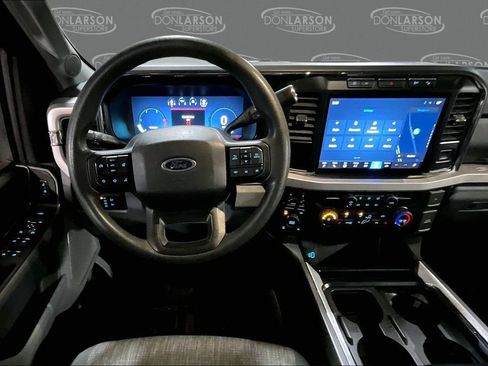 Certified 2023 Ford F350 XLT w/ Black Appearance Package image 19