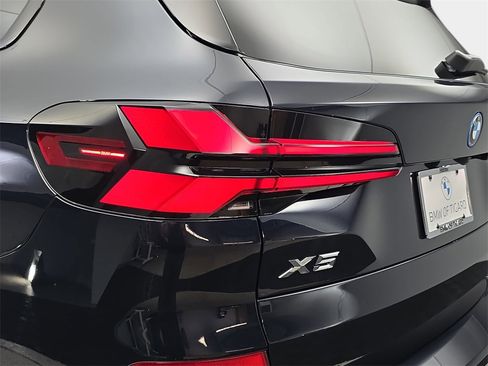 New 2026 BMW X5 xDrive50e w/ M Sport Package image 33