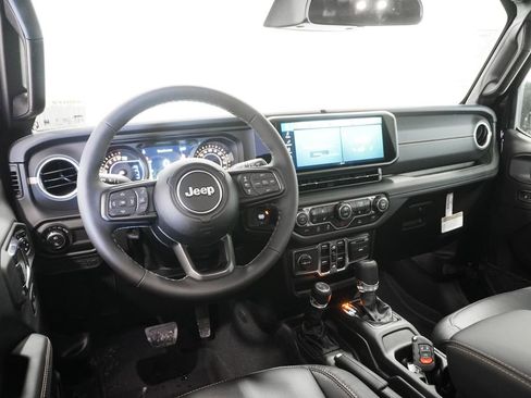 New 2026 Jeep Gladiator Sport image 17