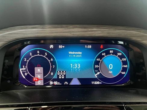 Certified 2025 Volkswagen Atlas SEL Premium R-Line image 21