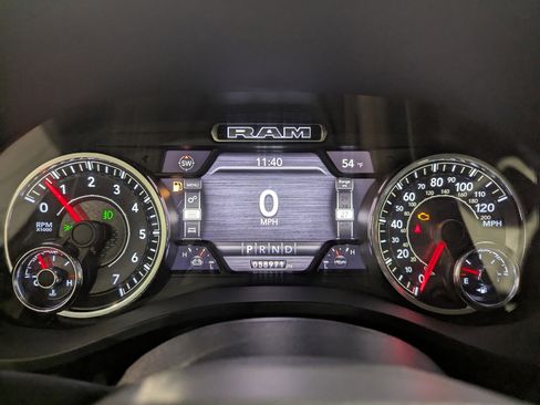 Used 2021 RAM 1500 Laramie w/ Off Road Group image 18