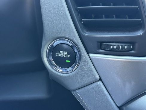 Used 2018 Chevrolet Tahoe LT image 41