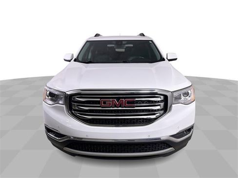 Used 2019 GMC Acadia SLT image 3