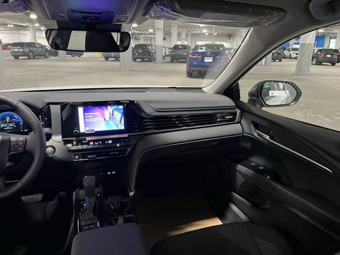 New 2026 Toyota Camry LE w/ Convenience Package FWD image 37