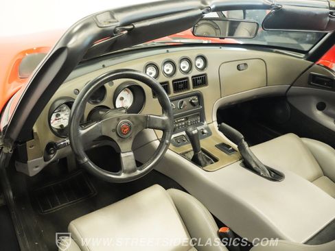 Used 1993 Dodge Viper RT/10 image 40