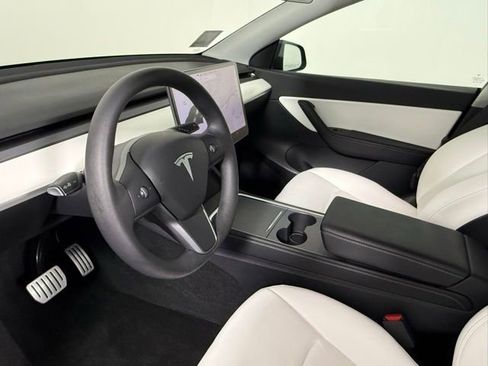 Used 2021 Tesla Model Y Performance AWD/4WD image 59
