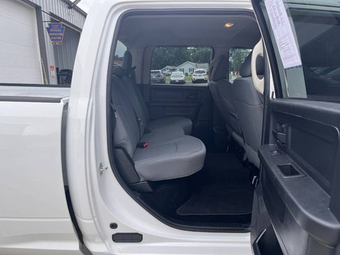 Used 2014 RAM 2500 Tradesman w/ Chrome Appearance Group AWD/4WD image 13