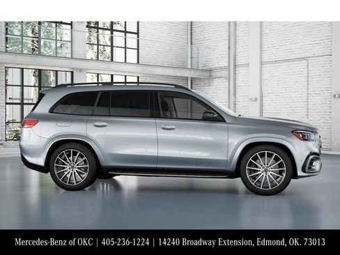 New 2026 Mercedes-Benz GLS 450 4MATIC image 15