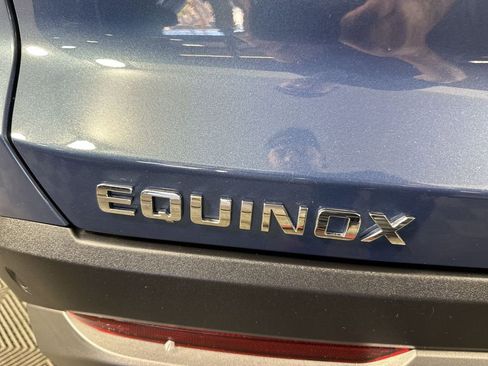 New 2026 Chevrolet Equinox LT w/ Convenience Package II FWD image 31