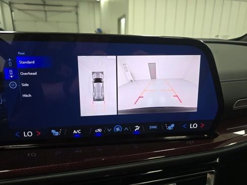 New 2026 Chevrolet Traverse Z71 w/ Enhanced Driving Package image 15