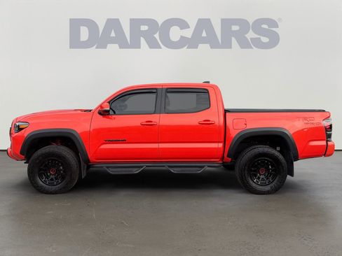 Used 2023 Toyota Tacoma TRD Pro AWD/4WD image 4