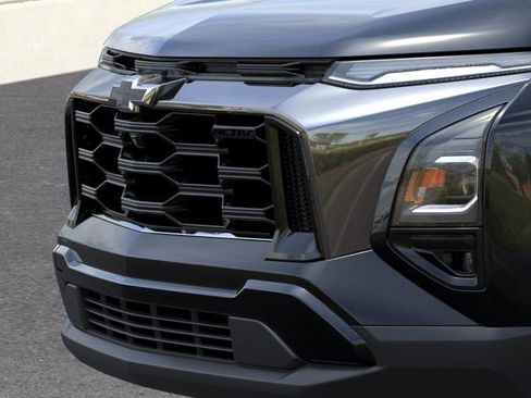 New 2026 Chevrolet Equinox ACTIV w/ Safety and Technology Package image 13